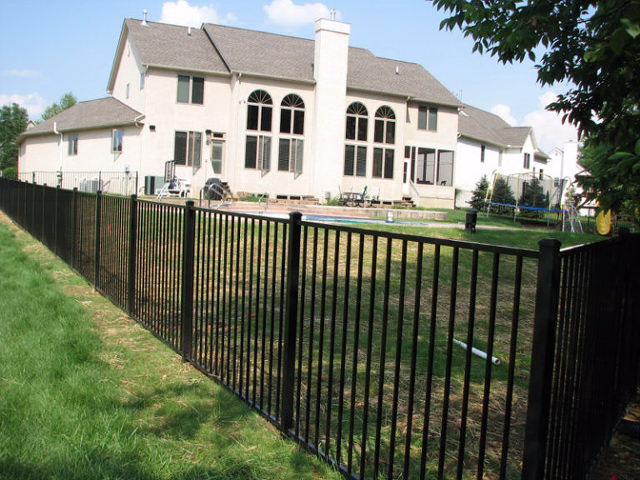 Residential aluminum fence by Pickens Fence