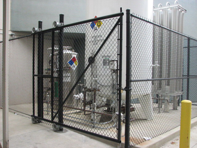 Commercial chainlink fence by Pickens Fence